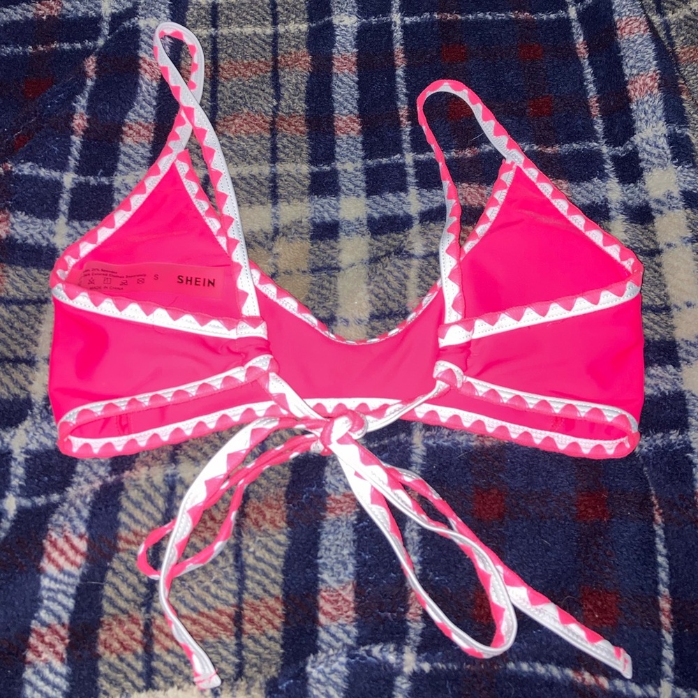 Shein Bikini - Picture 3 of 9